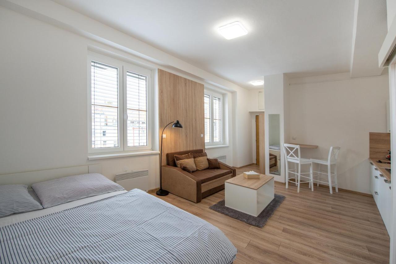 Soho Apartment Pisek  Exterior photo