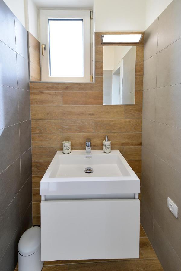 Soho Apartment Pisek  Exterior photo